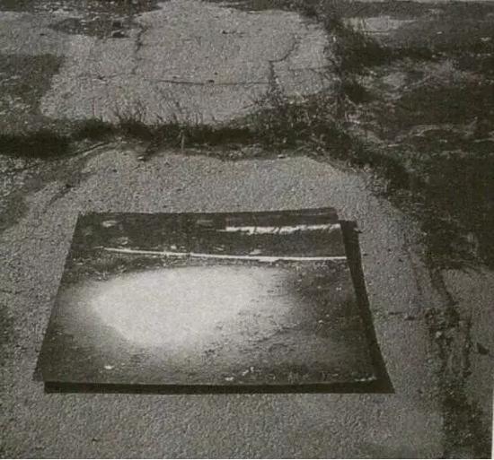 צӡ--zӰӛ1968_ءʷɭ Estate of Robert Smithson